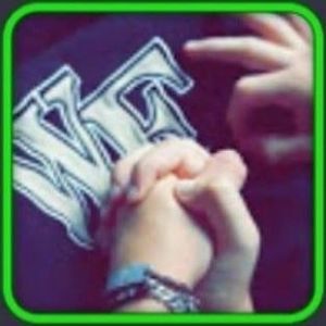 Meet your Posher, Dakota